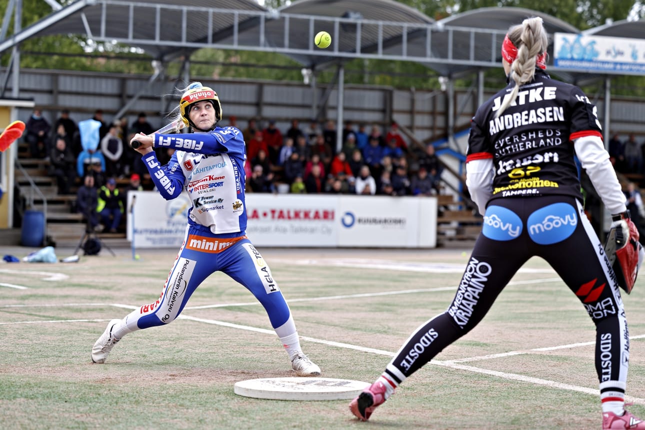 Eveliina Lämsä pelaa viidennenkin kauden Virkiässä.