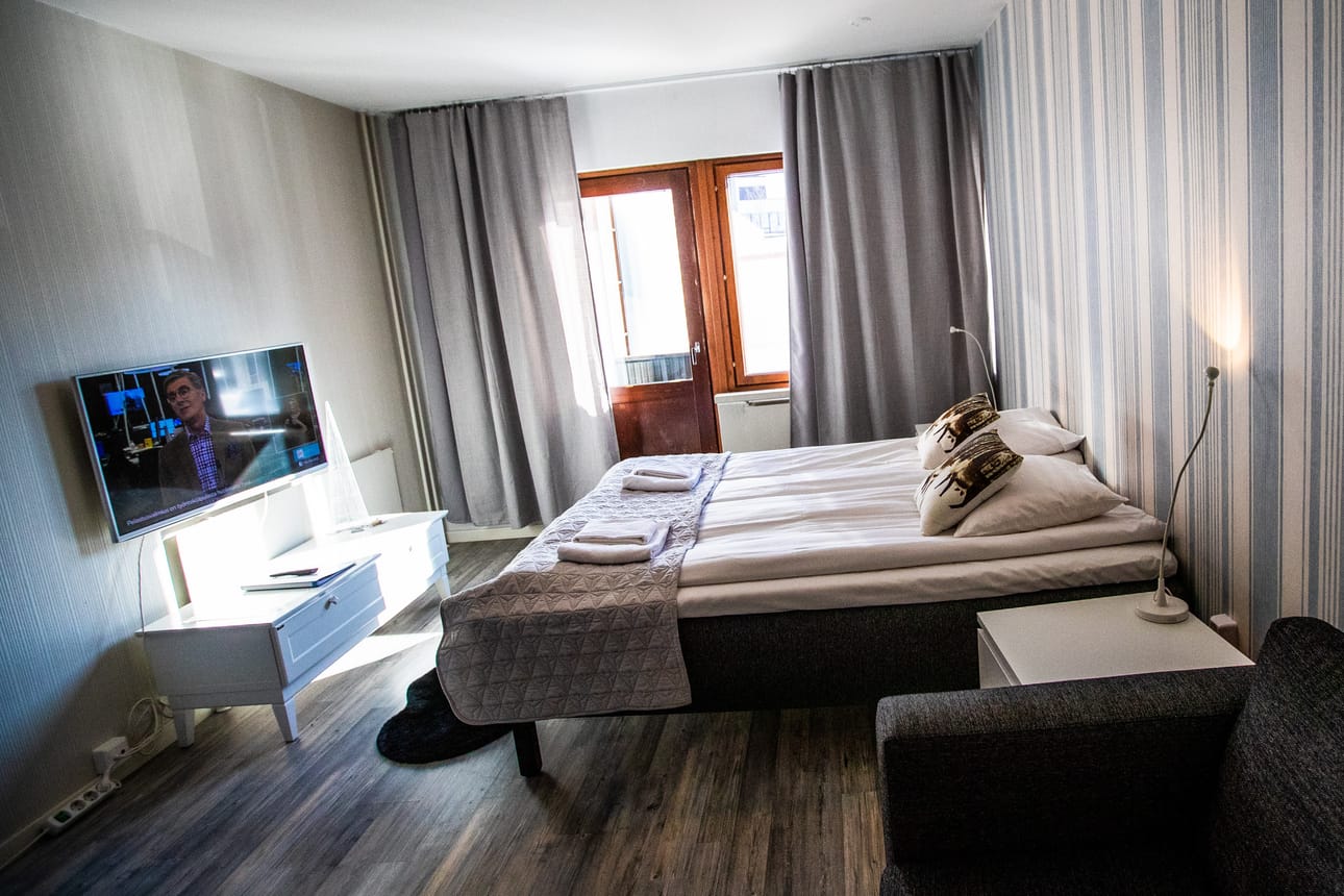 Matkailijoiden paluu oli yksi syy, miksi Rovaniemi kiinnostaa tutkimuksen perusteella asuntosijoittajia. Kuvituskuva airbnb-asunnosta.