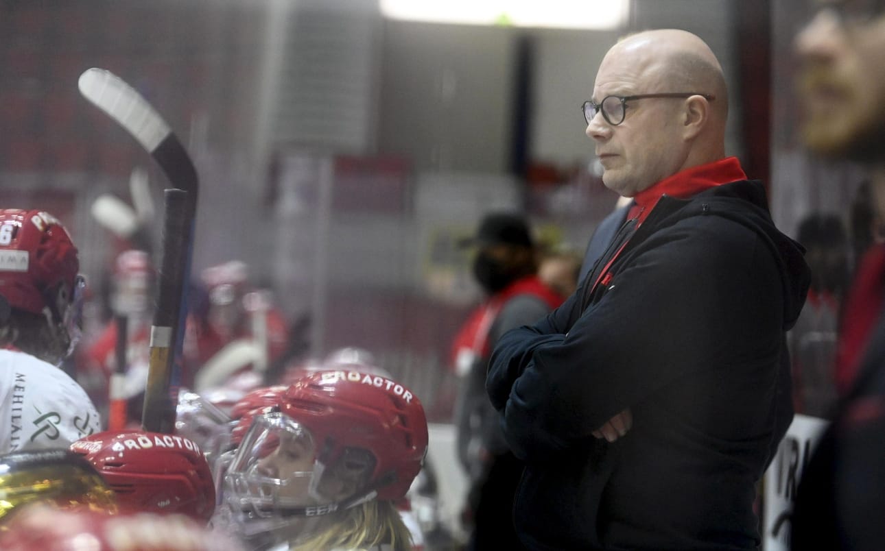 Risto Dufva on valmentanut Liigassa JYPin ja Sportin ohella myös Tapparaa, Lukkoa ja Jukureita. LEHTIKUVA / VESA MOILANEN