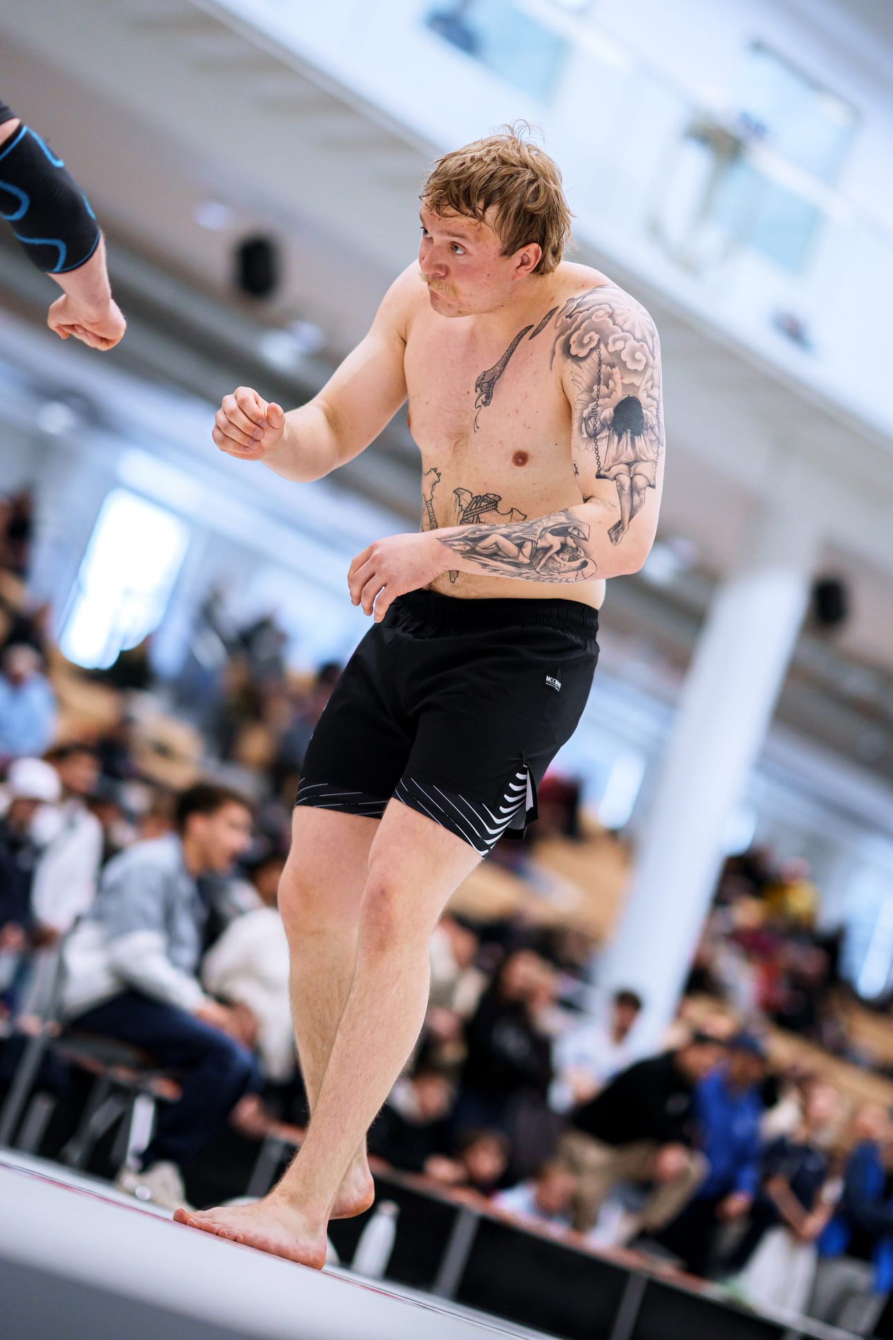 Artturi Mäkelä on dominoinut lukkopainia ja brasilialaista jujutsua Suomen tasolla jo pitkään. Keväällä hän voitti kultaa lukkopainin ADCC Finnish Open -kisoissa, mistä kuva.