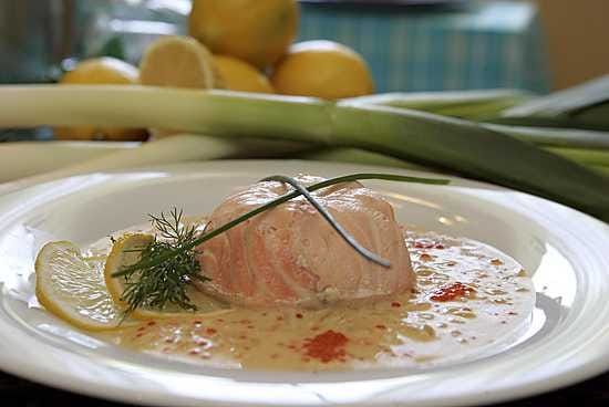 Hauen maineen palautukseen on perustettu Suomen Haukiseura, jonka nettisivuilla on muun muassa hauen vapakalastajan sitoumus: "Arvostan ja kunnioitan haukea hienona kalalajina."