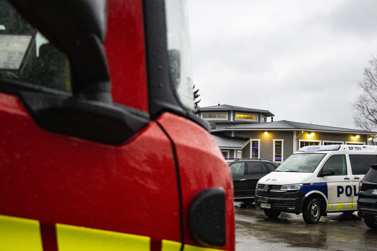 Kadonnutta etsineet kokoontuivat maanantaina iltapäivällä Lapualla Latosaareen.