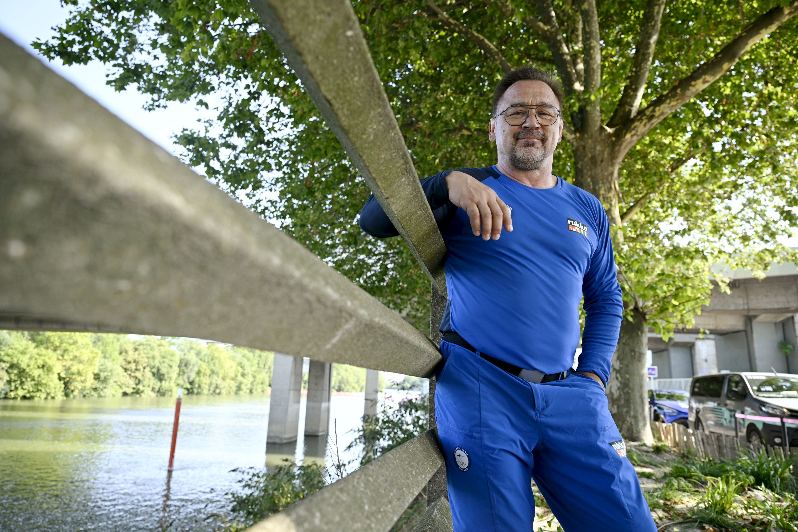 Olympiajoukkueen lääkäri Tuomo Karilan arvio: Jonni Sarkkisen paini on kuin aerobicia, Arvi Savolainen kaataa vastustajia kovuudellaan