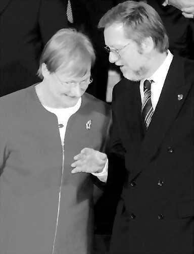 Presidentti Tarja Halonen ja Tanskan ulkoministeri Per Stig Möller Kööpenhaminassa.
