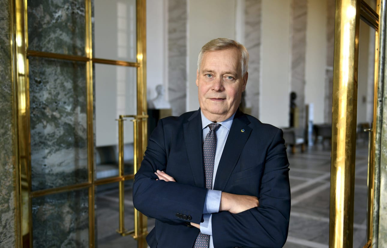 Antti Rinne palaa eduskuntaan.