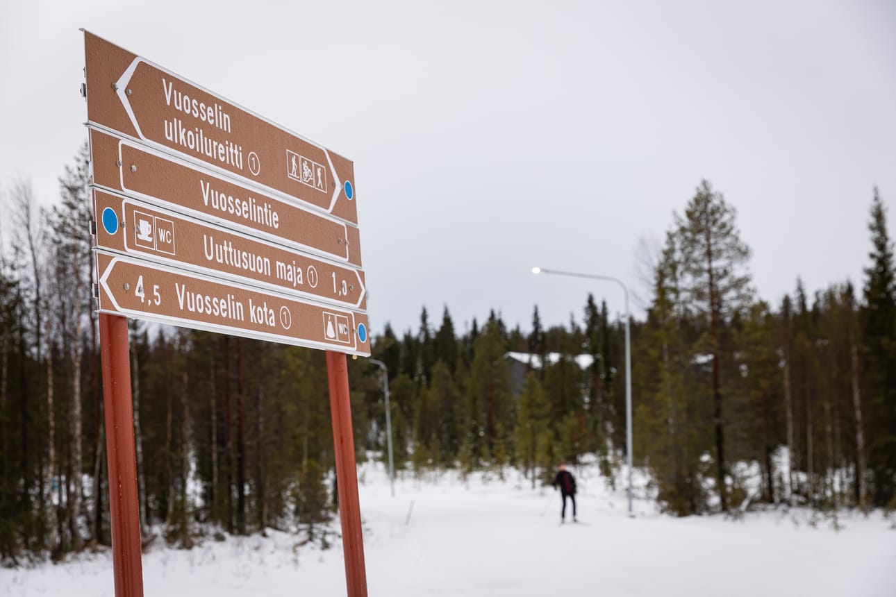 Kuusamossa on pelkästään kaupungin ylläpitämiä latuja noin 240 kilometriä. Taajaman ympäristössä niistä on noin 38 ja Rukan alueella noin 125 kilometriä. Kuva on Itä-Rukalta.