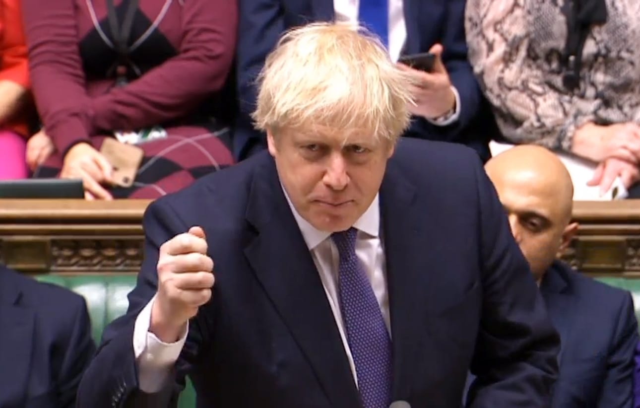 Pääministeri Boris Johnson lupasi brexitin "paketiin jouluksi":