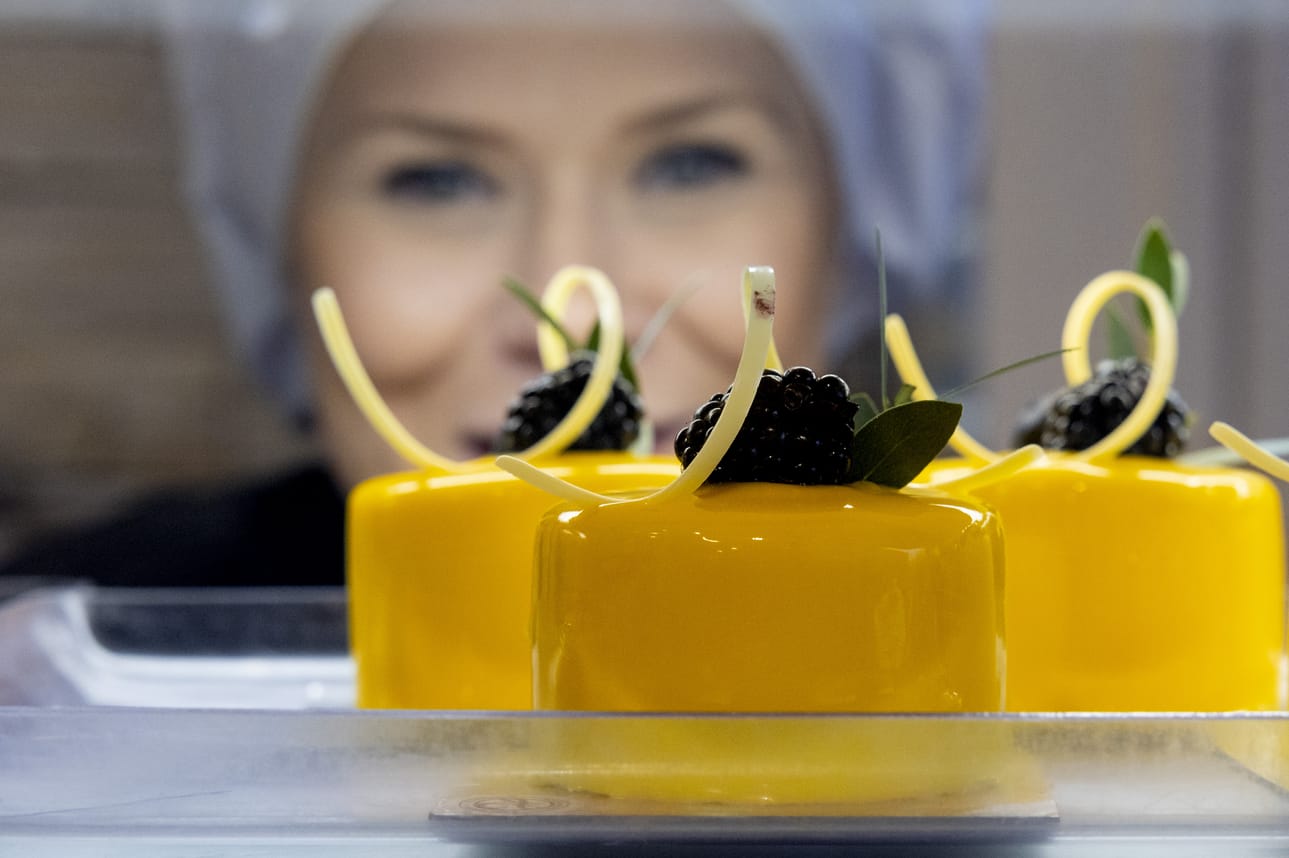 Iso osa Huovisen leipomon konditoriatuotteista on gluteenittomia. Tuotekehityksen, raaka-aineiden ja tekotapojen myötä gluteenittomien tuotteiden laatua ja makua on saatu vietyä hurjasti eteenpäin.