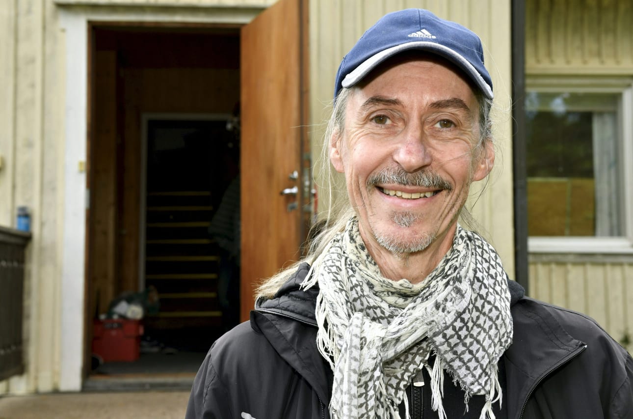 Tikanmäki sävelsi ja julkaisi urallaan kymmenen albumia. Hän sävelsi musiikkia myös elokuviin sekä teatteriin. LEHTIKUVA / Heikki Saukkomaa