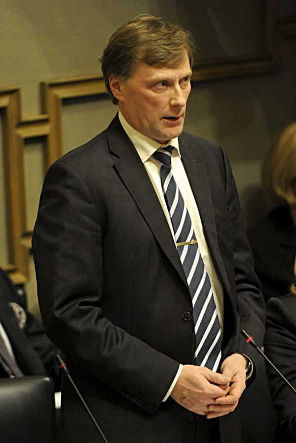 Maa- ja metsätalousministeri Jari Koskinen (kok.) on saanut metsästäjäliiton esityksen petoselvityksestä.