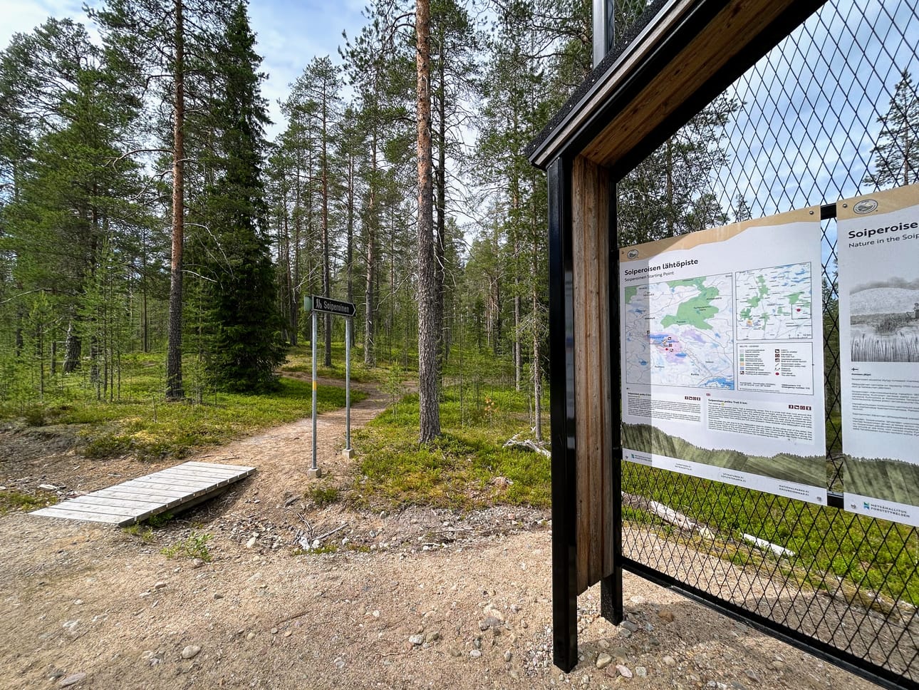 Soiperoisen parkkipaikalla on opasteet.