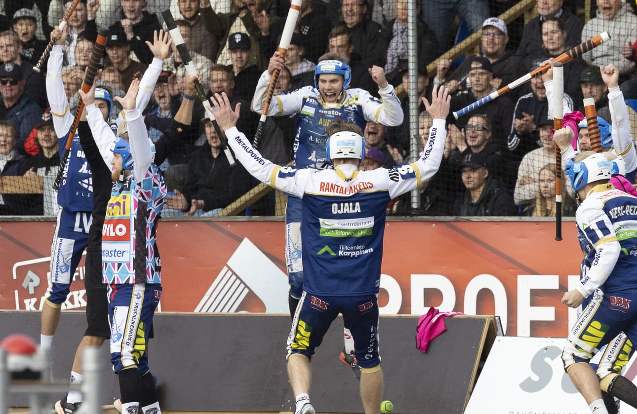 Kempeleessä eletään pesäpallohuuman keskellä.