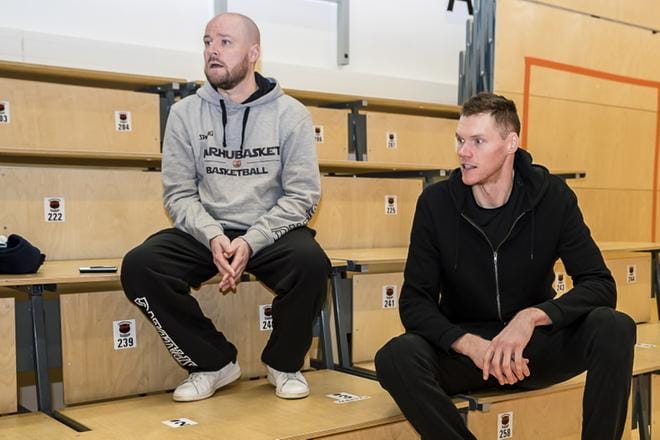Jussi Laakson ja Greg Manganon katseet ovat tiukasti suuntautuneet loppukauden koviin kamppailuihin. KUVAT: ERKKI HAUTAVIITA