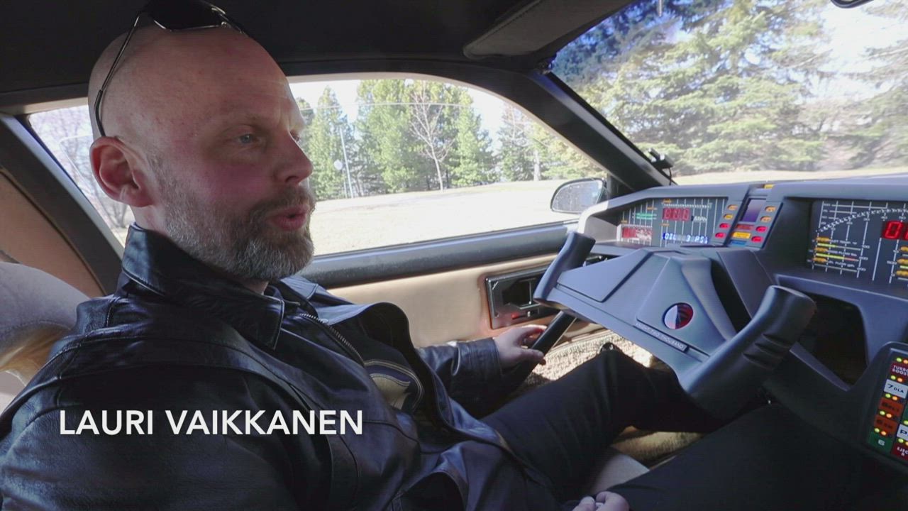 Lauri Vaikkanen toteutti lapsuuden haaveen ja rakensi Ritari Ässän auton