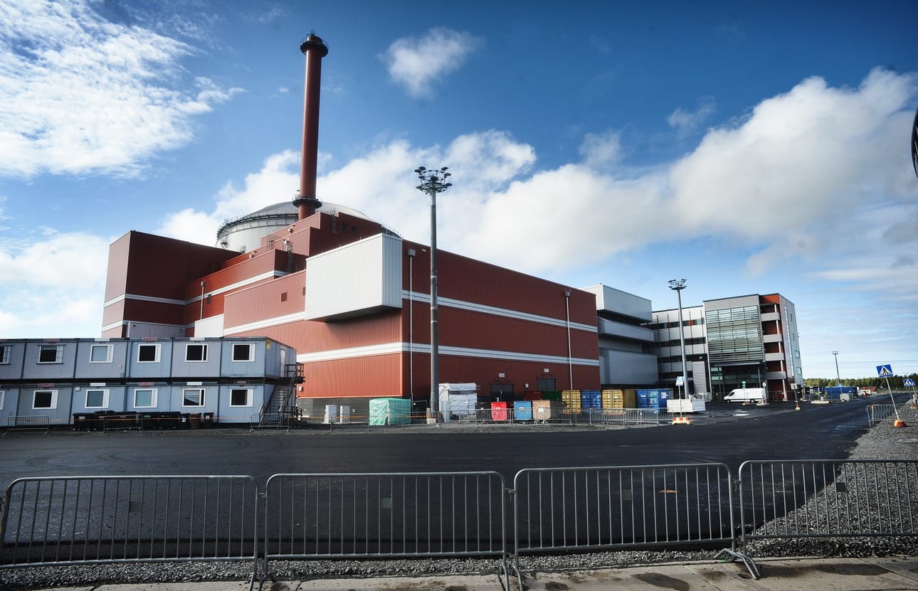 Sähköntuotanto Olkiluoto 3 -ydinvoimalassa käynnistyy todennäköisesti vuoden 2021 puolella. Arkistokuva.