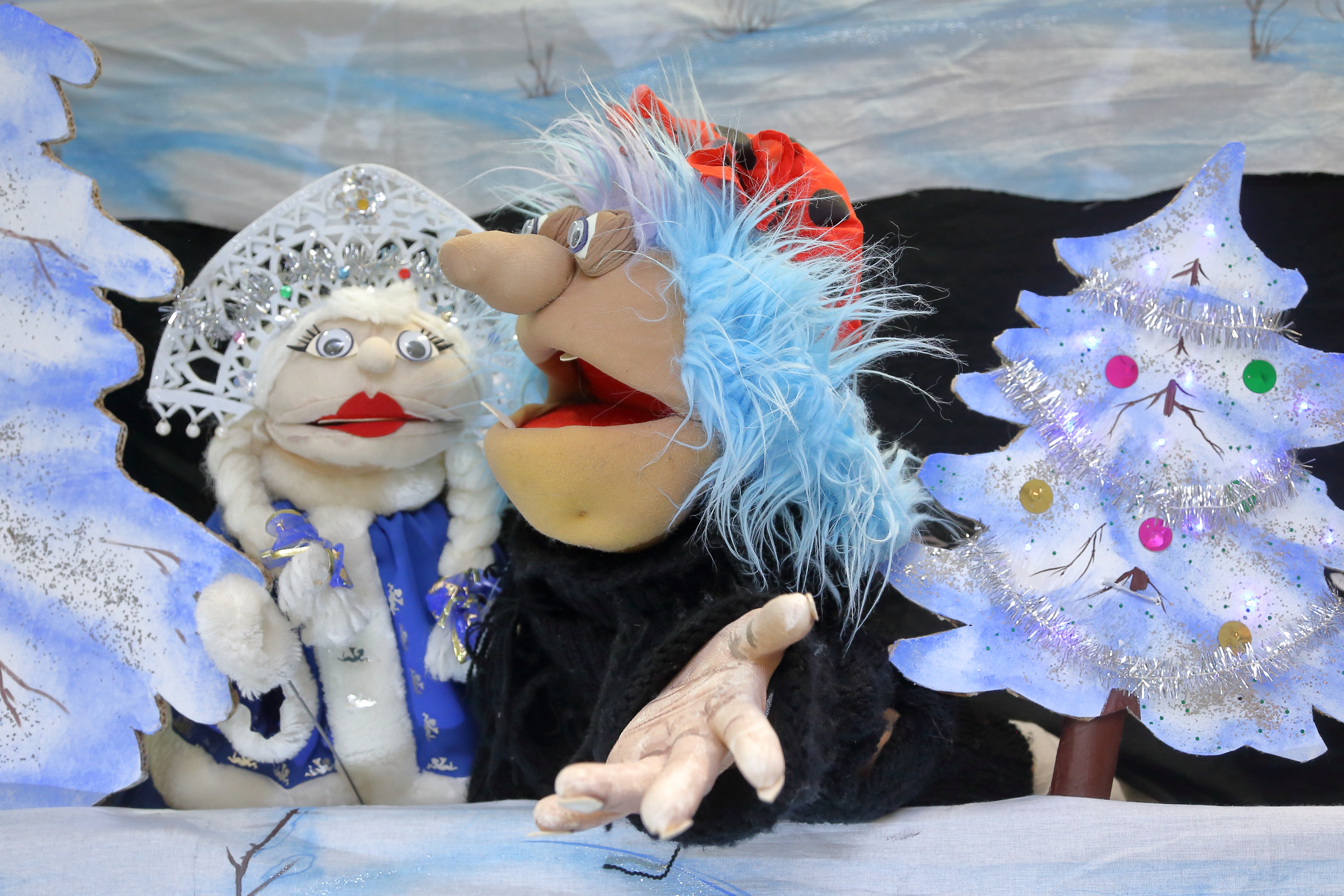 Nukketeatterikurssin ensimmäinen näytös