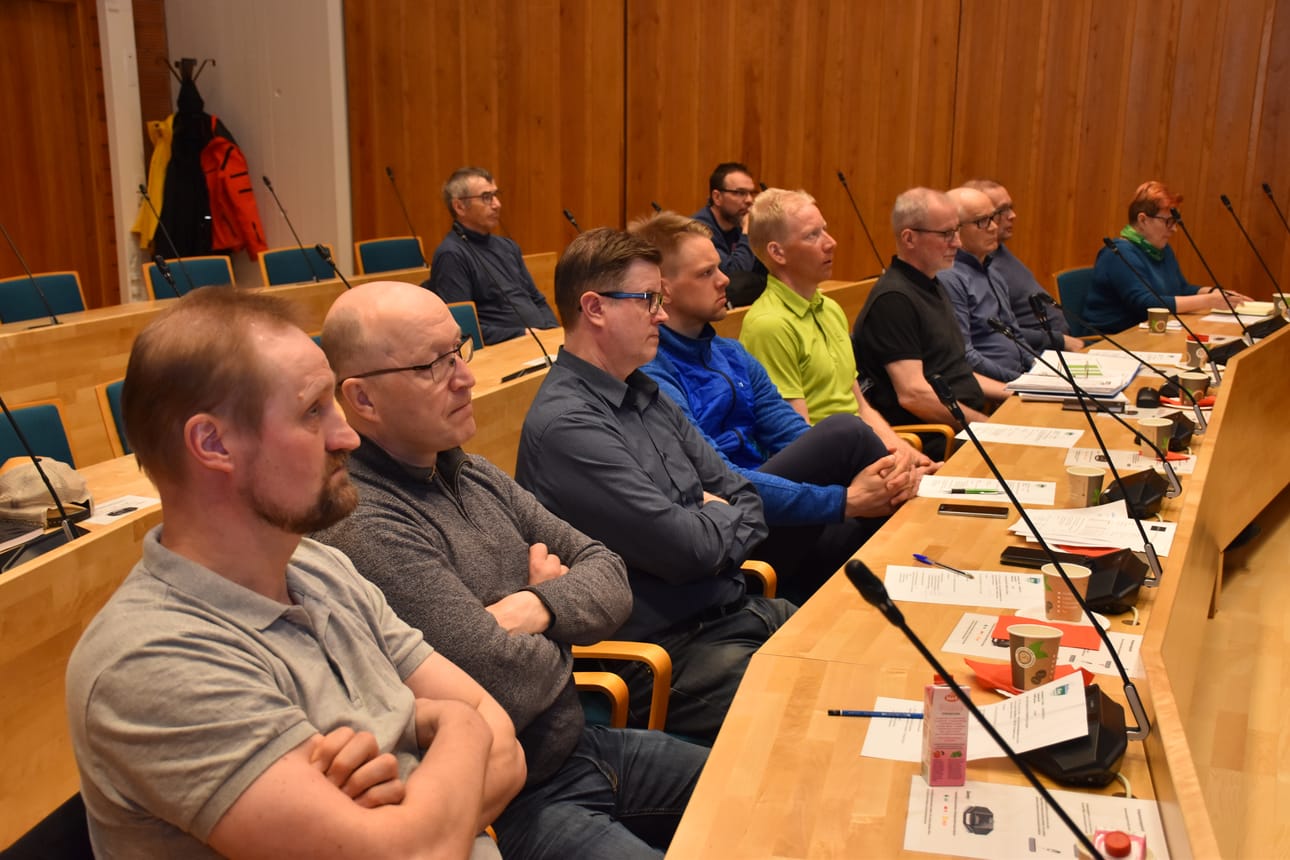 Posion Pyrinnön ja Kuusamon Erä-Veikkojen yhdessä järjestettävän FIN5-suunnistusviikon yhteinen ensimmäinen järjestelykokous pidettiin Kuusamon kaupungintalolla viime viikolla.