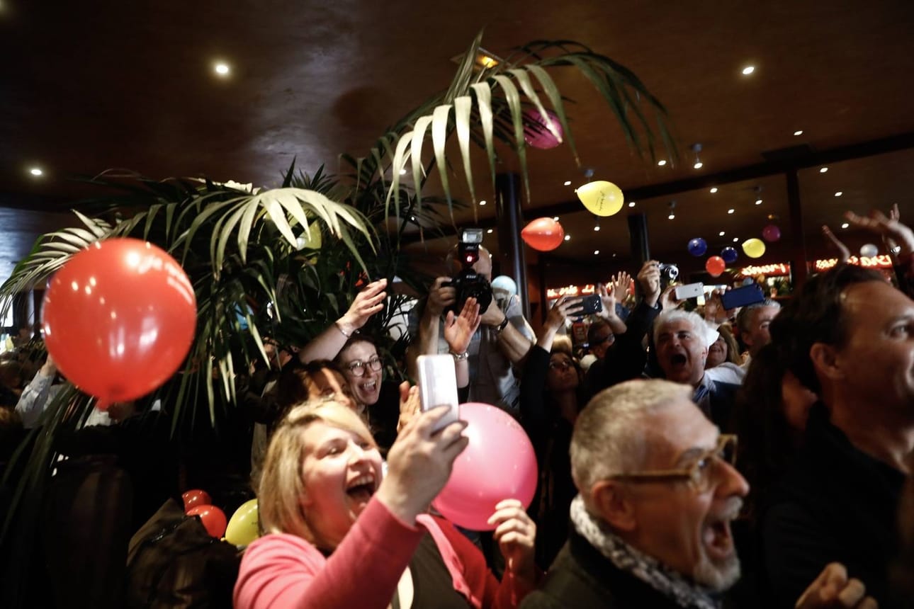 Bordeaux'laisessa baarissa oli ilo ylimmillään, kun Ranskan presidentinvaalitulos selvisi sunnuntai-iltana.