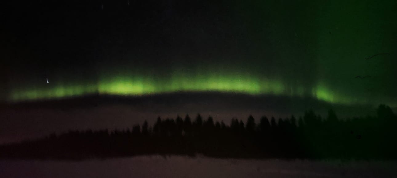 Revontulten kuvauspaikkana Alavuden Kontiainen 27.2.2023.