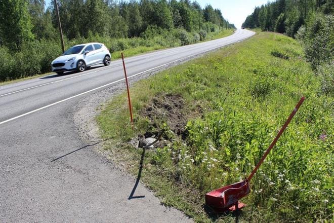 Onnettomuuspaikka Valtatiellä 18, Alavuden Kuivaskylässä. Kuva: Reijo Heikkilä