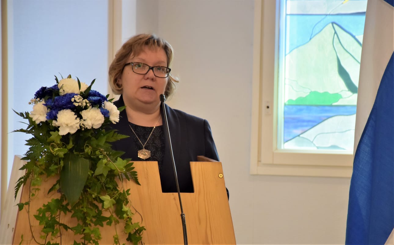 Juhlapuheen piti kunnanvaltuuston puheenjohtaja Marjo Hautala.