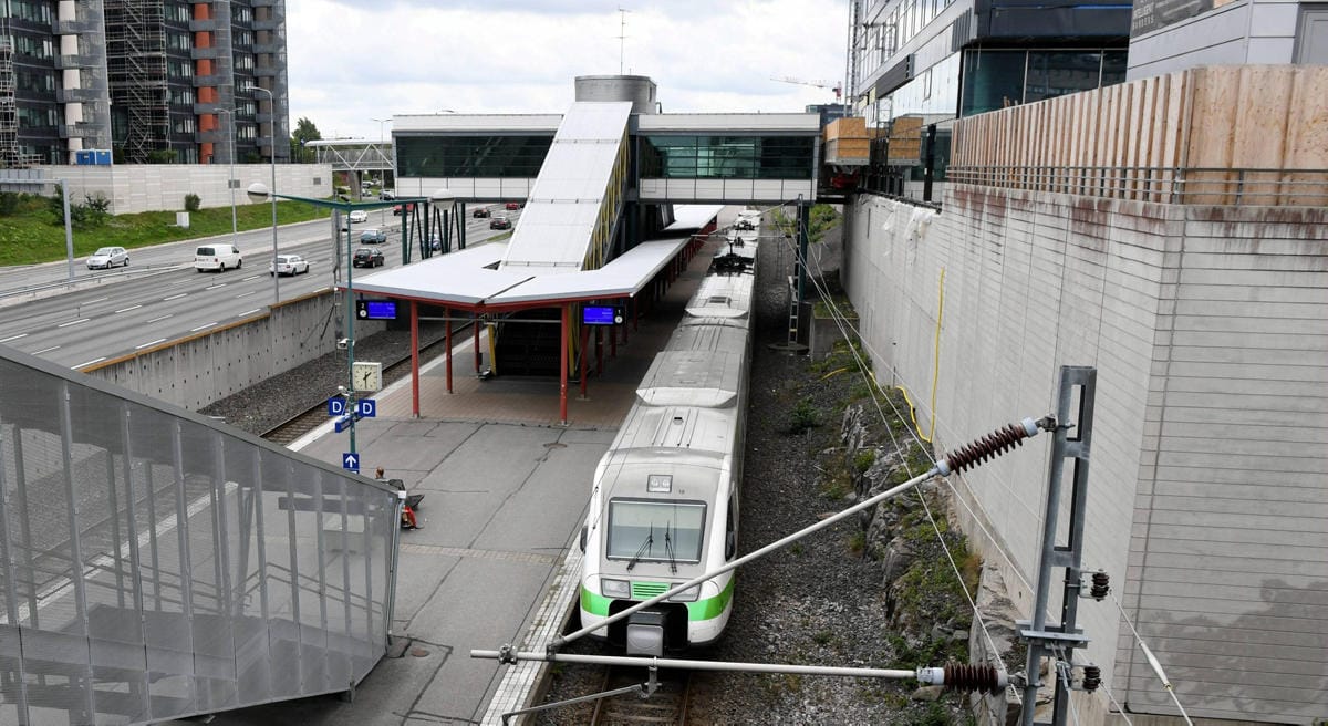 Seuraavien kahden vuoden aikana Helsingin suunnan junat pysähtyvät Turussa Kupittaan asemalla, eivät Turun rautatieasemalla. LEHTIKUVA / JUSSI NUKARI
