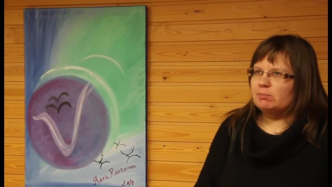 Taiteilija Maria Ronkainen