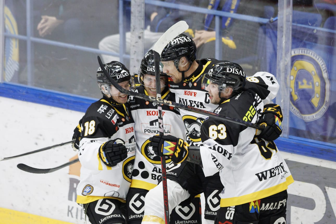 Kärpät on kovassa paikassa heikosti sujuneen alkukauden myötä. Perjantaina sarjanousija Kiekko–Espoo oli Kärppiä parempi jatkoajalla.
