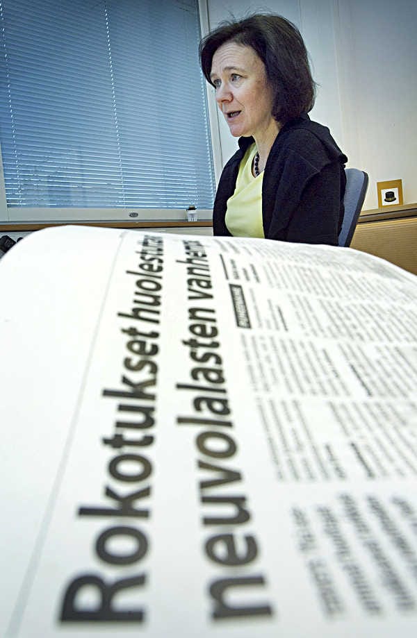 Influenssarokotusten suosio romahti jo viime vuonna. Kausi-influenssarokotusten kattavuus ei ole koskaan hyvä ollutkaan, Terhi Kilpi muistuttaa. Muu rokotuskattavuus on kuitenkin pysynyt Suomessa yhtä hyvänä kuin ennenkin.