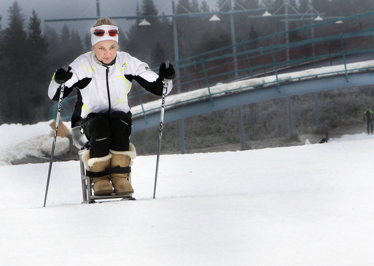 Päälaji. Kelkkahiihto vaatii kestävyyden lisäksi voimaa ja tekniikkaa, Sini Pyy sanoo.