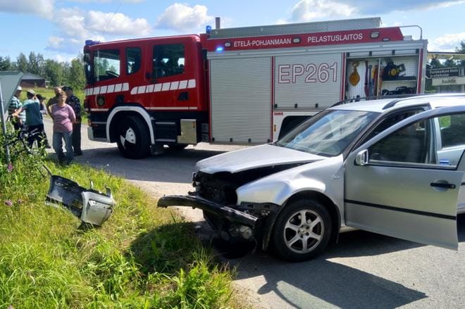 Kolarissa oli yhteensä osallisena viisi ihmistä. KUVA: TOMI OLLI