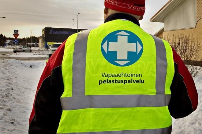 Spr:n ja Vapepan vapaaehtoiset ovat koronavuoden aikanakin auttaneet viranomaisia useissa psykososiaalisen tuen ja Kotimaan avun tehtävissä. ARKISTOKUVA: HEIKKI HAKANEN