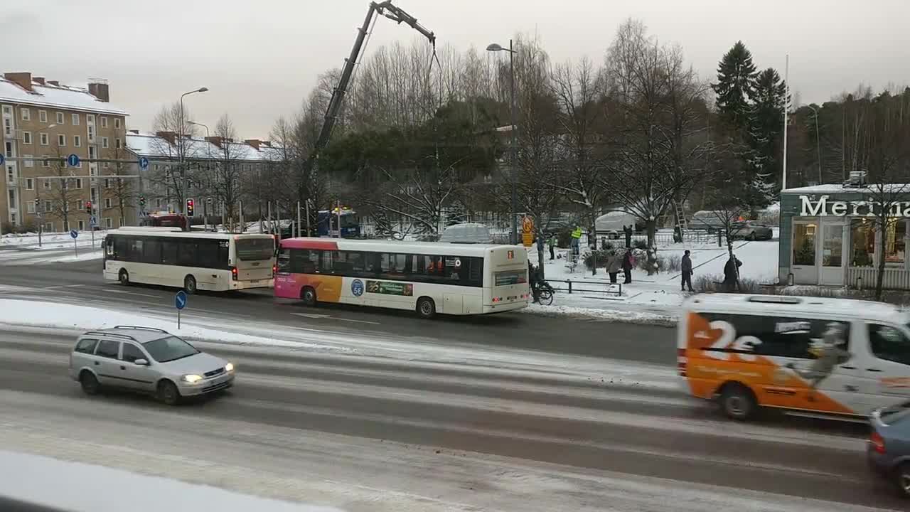 Joulu saapuu Tuiraan