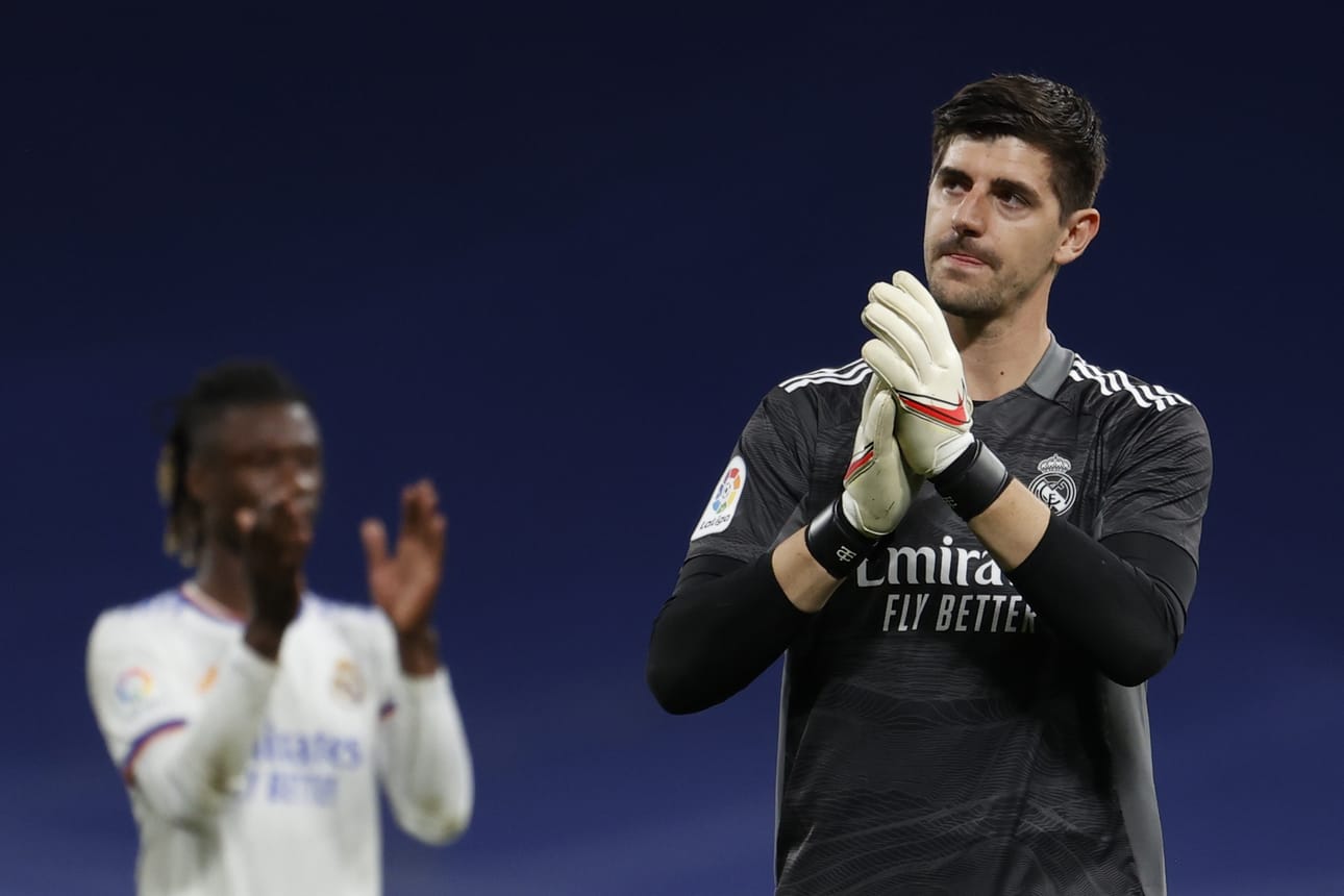 Real Madiridin belgialaisvahti Thibaut Courtois voi tapauttaa omilleen. Real on vahvasti kiinni Mestarien liigan välieräpaikassa.