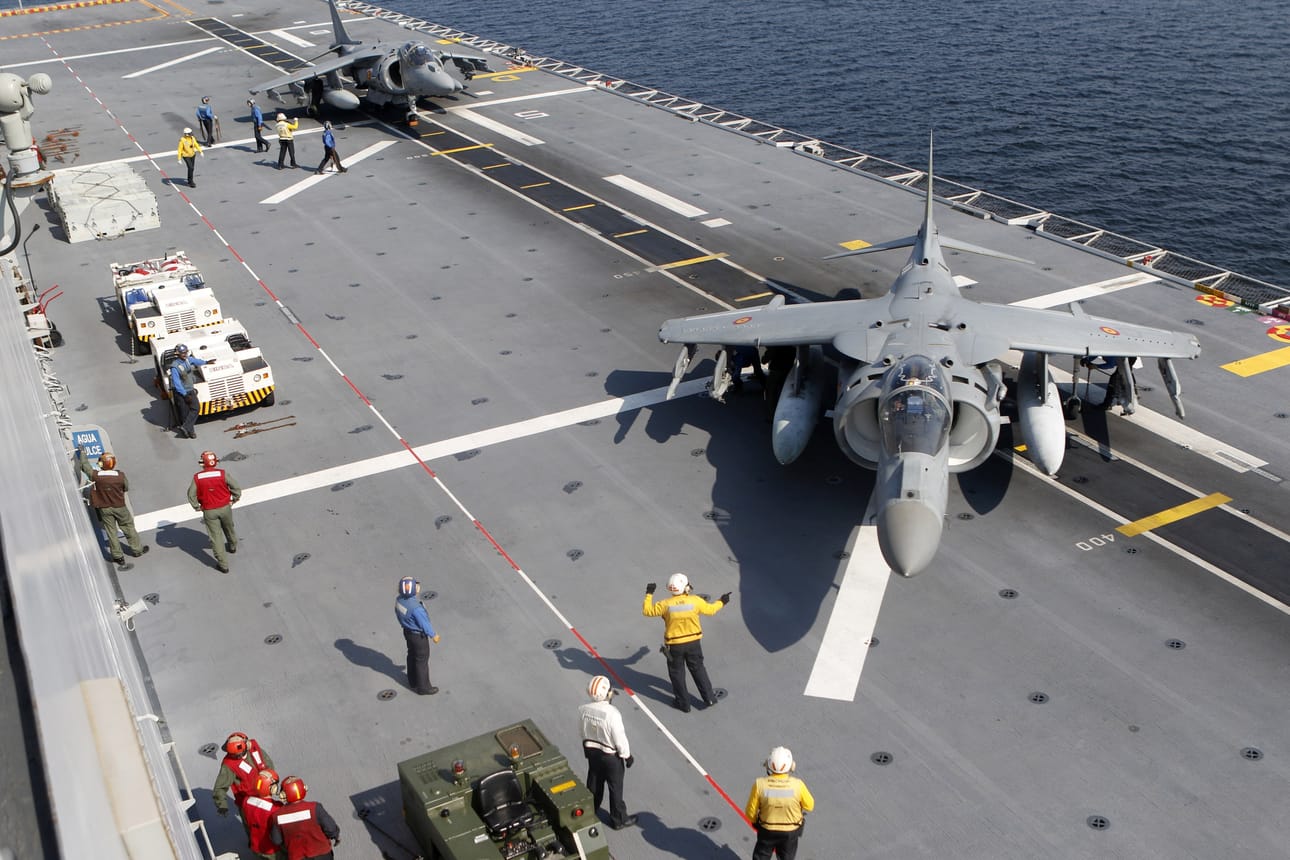 Espanjan Navy AV-8B Harrier -hävittäjät kuvattiin viime viikolla Naton vuosittaisessa 18 maan Baltops-sotaharjoituksessa Latviassa. Suomen ilmapuolustusjärjestelmä ei ole Nato-yhteensopiva.