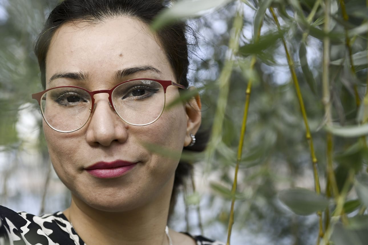 Gholami pääsi Suomen ulkoministeriön avustuksella pakenemaan Afganistanin vallankaappausta viime hetkillä elokuussa 2021. LEHTIKUVA / EEVA-MARIA BROTHERUS