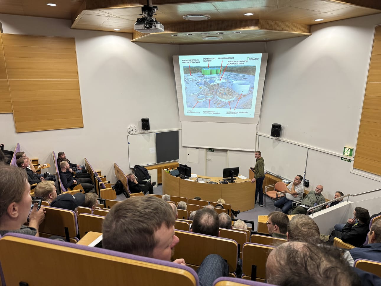 – Viljelijätilaisuuksia järjestetään säännöllisesti ja kaikille halutaan tarjota mahdollisuus kuulla biokaasulaitoshankkeesta, NIHAKin aluekehitysjohtaja Kimmo Niskanen kertoo.