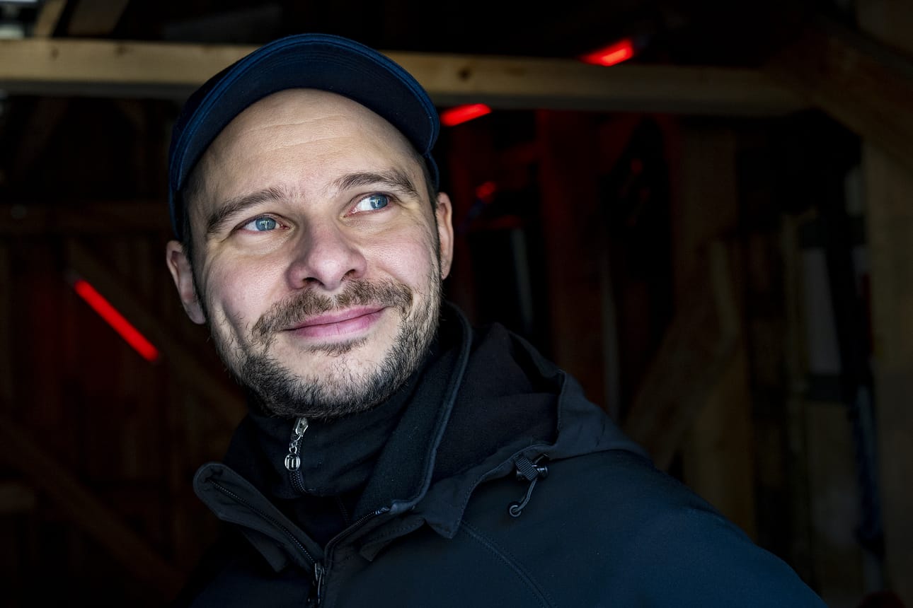 Jaakko Visuri neuvoo, miten tähtien tarkkailussa pääsee alkuun.