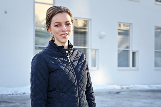 Marika Kandell toimii vastuulääkärinä hoivakodeissa, joihin Pihlajalinna tuottaa lääkäripalvelut. Kaksi hänen vastuullaan olevista hoivakodeista toimii Kauhavalla. KUVA: JUHANI KANDELL