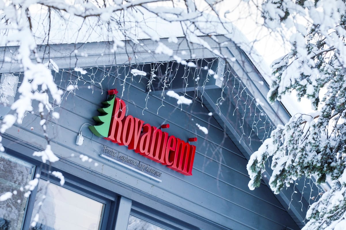 Rovaniemi Hirsitalot Oy tiivistää yhteistyötään maailman suurimman hirsitalotehtaan Kontiotuote Oy:n kanssa.