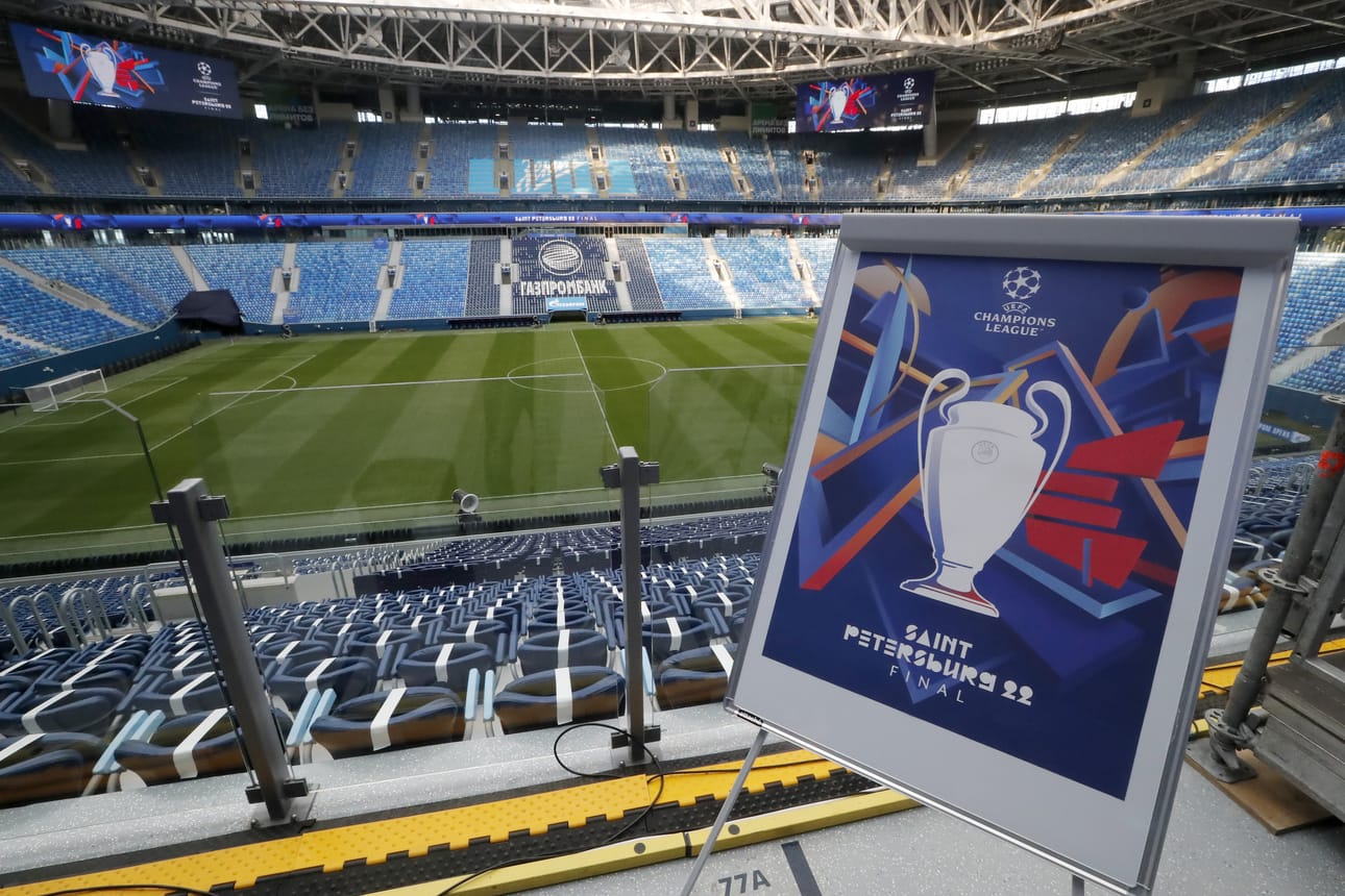 Mestareiden liigan finaali piti pelata toukokuun lopussa Pietarissa. Se kuitenkin siirrettiin Pariisiin. Tänään UEFA päätti, etteivät venäläisjoukkueet voi osallistua sen kilpailutoimintaan.