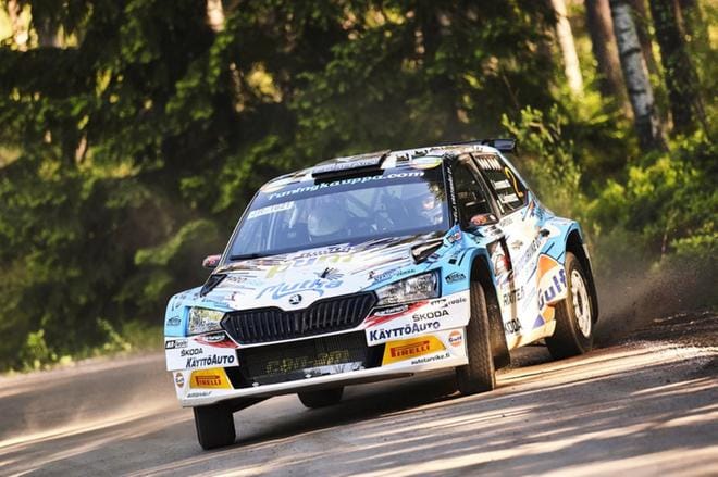 Teemu Asunmaa ja kartanlukija Marko Salminen SM Mad-Croc Länsirannikon Rallissa. Kuva: Hannu Rainamo/Hannuphoto