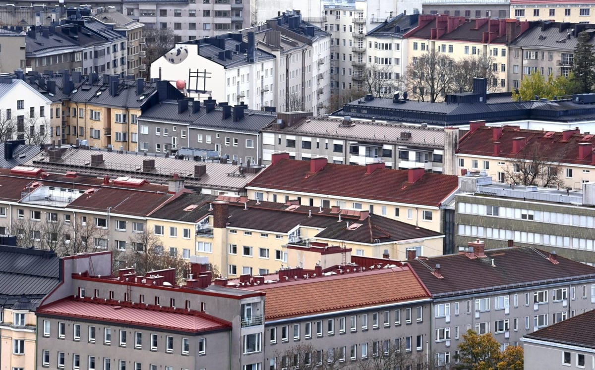 Asuntojen hinnat nousevat tänä vuonna noin puolitoista prosenttia, kun ensi vuonna nousu jää Hypon mukaan vain puoleen prosenttiin. LEHTIKUVA / Jussi Nukari