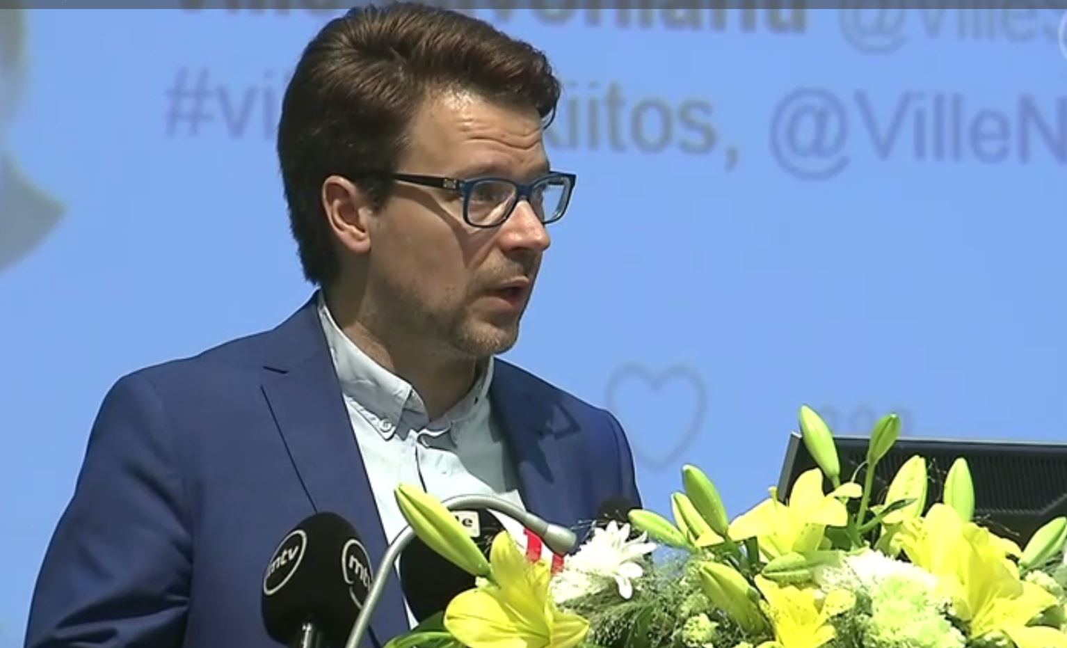 Vihreiden puheenjohtaja Ville Niinistö piti jäähyväispuheensa