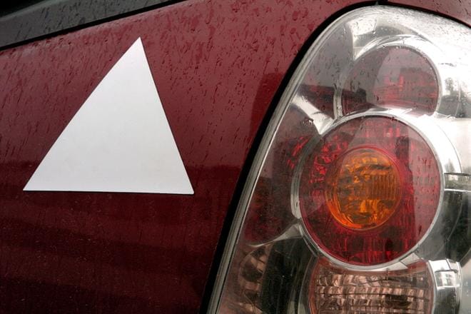 Autokoululaki muuttuu. Jatkossa teoriakokeesta tulee aiempaa vaativampi ja ajokokeessa liikenteessä ajaminen on nykyistä pidempi.