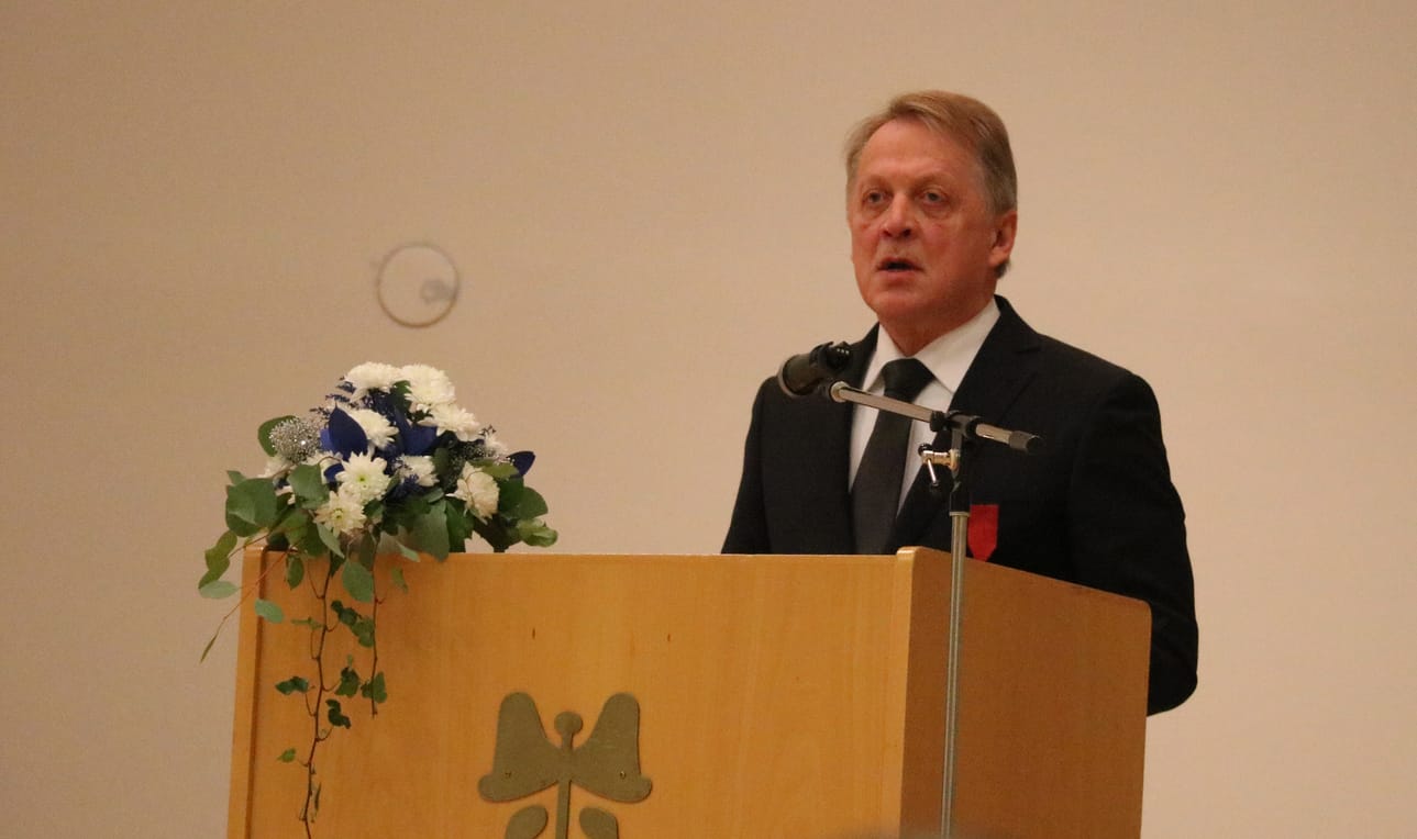 Hannu Kaartinen juhlapuhujana.