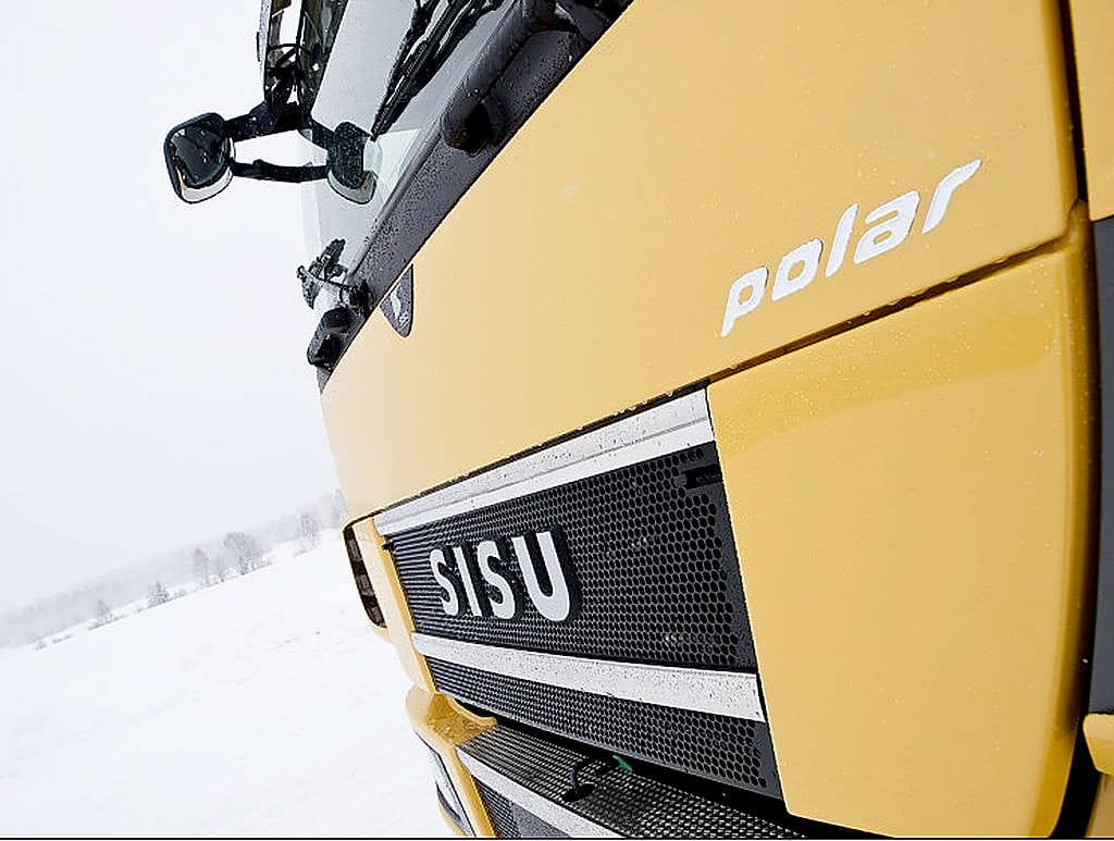 Sisu esittelee uuden Polar-mallistonsa Kuljetus 2011 näyttelyssä Jyväskylässä.