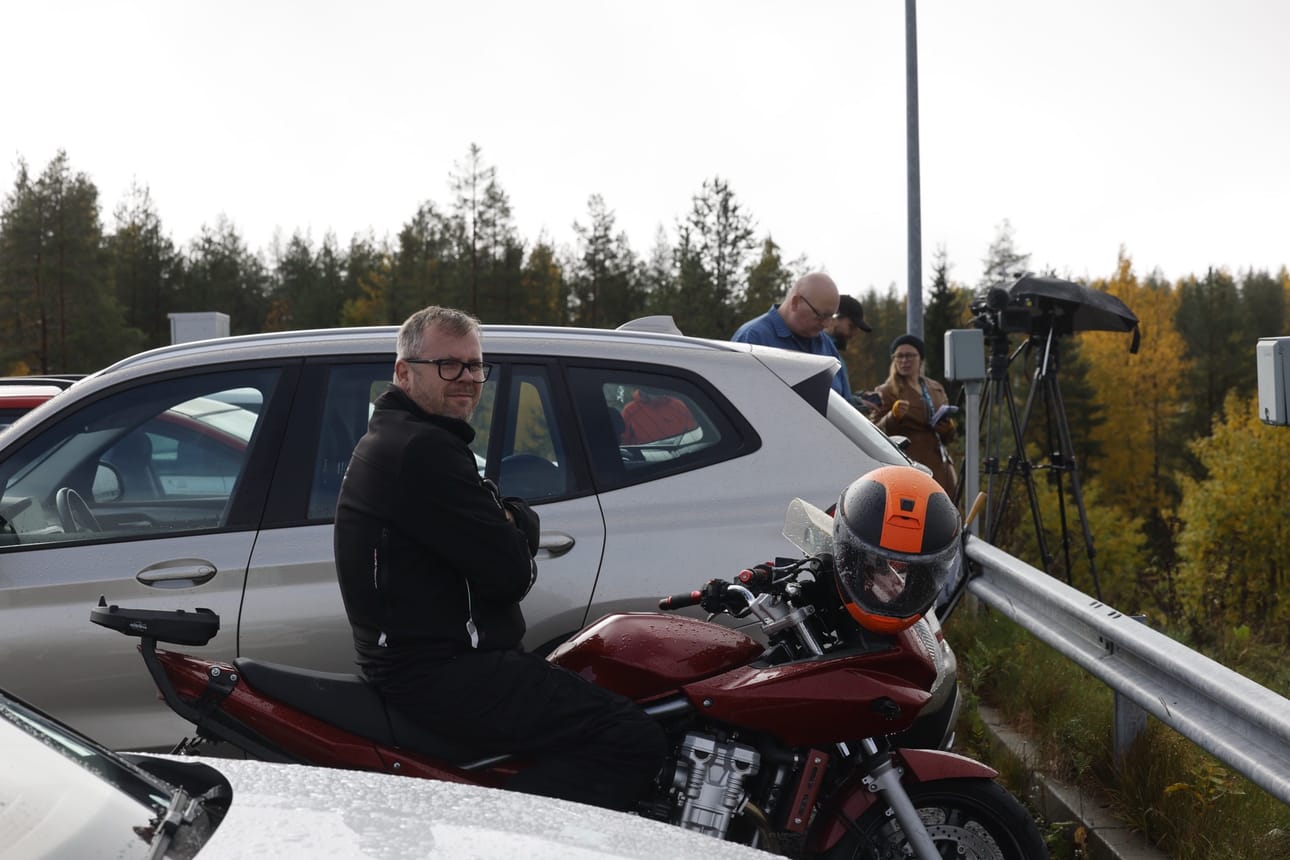 Teo Jänkälä osasi tulla paikalle uutisten perusteella.