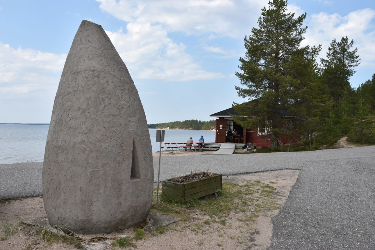 Livojärven Säikänsalmen kotakahvila on avoinna 14.6.-4.8. joka päivä kello 11-17.