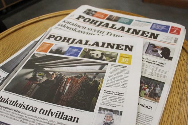Tabloid-koko on saanut yhä useamman lukijan tarttumaan lehteen. Uusi lehti on sivukooltaan puolet entisestä.
